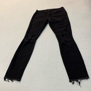 🌼 Abercrombie & Fitch Harper jeans